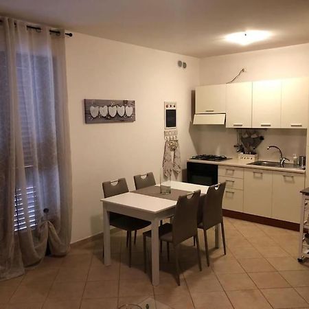 Joy Apartment Бари Екстериор снимка