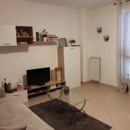 Joy Apartment Бари Екстериор снимка