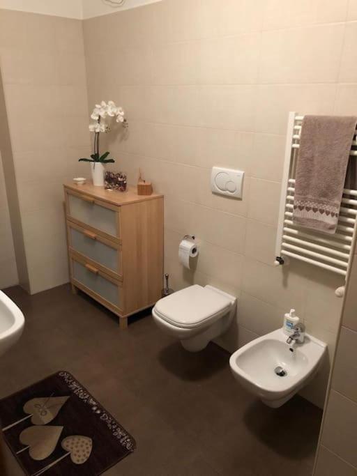 Joy Apartment Бари Екстериор снимка