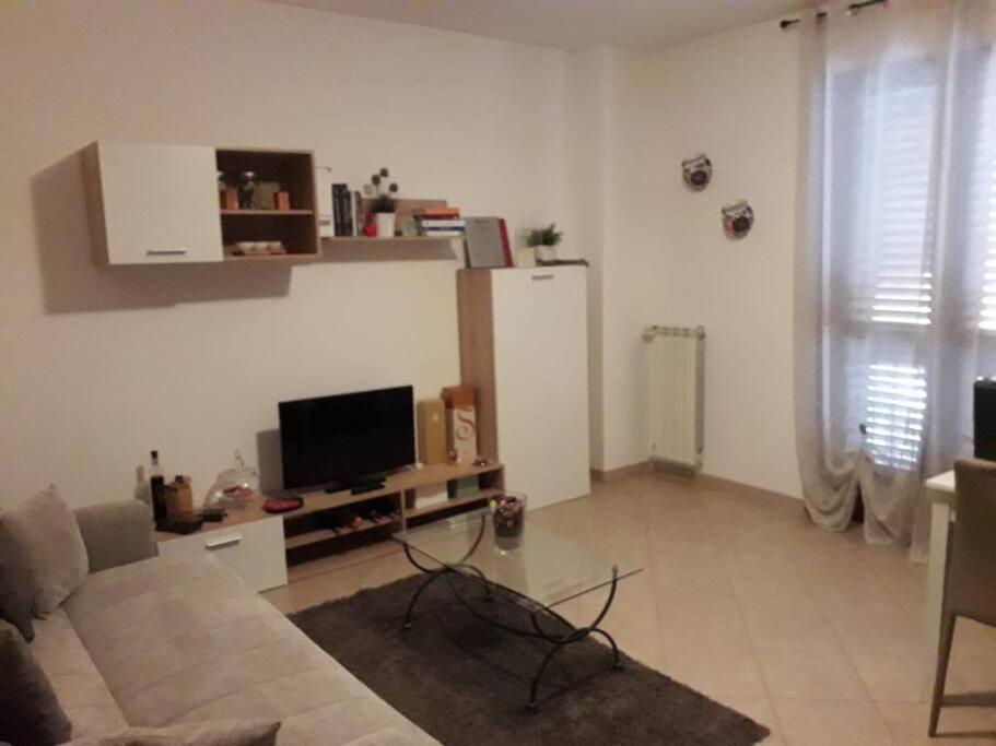 Joy Apartment Бари Екстериор снимка
